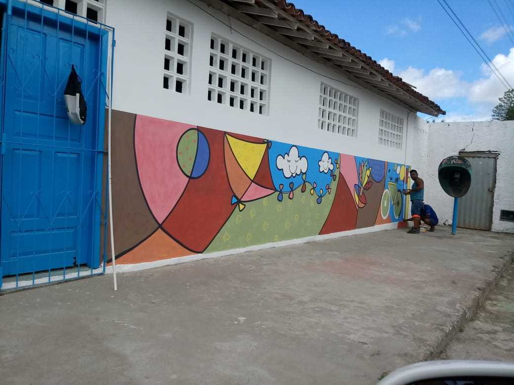 Camacã: Creche Rosalina Pinto ganha nova pintura